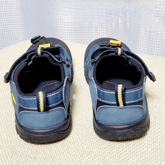 Keen Newport H2 Waterproof Sport Sandals Shoes Blue Black Kids Size‎ US 2/EU 34 - Picture 4 of 8
